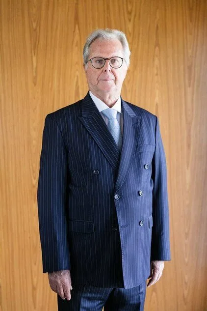 Carlos Eduardo Caputo Bastos, sócio fundador