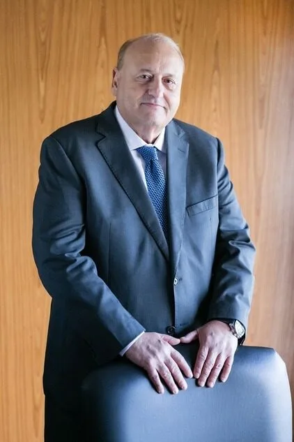 Cláudio Bonato Fruet, sócio fundador